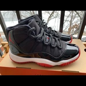 Jordan retro 11 bred sz 4.5y